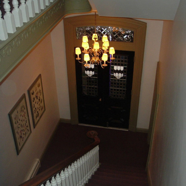 interior of 260 Shady Avenue