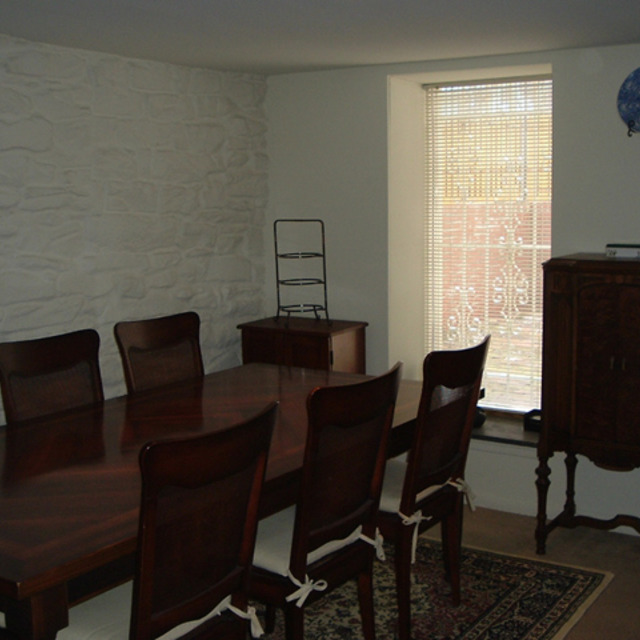 interior of 260 Shady Avenue