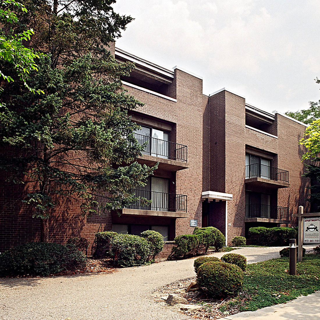 exterior of 509 S. Highland Avenue
