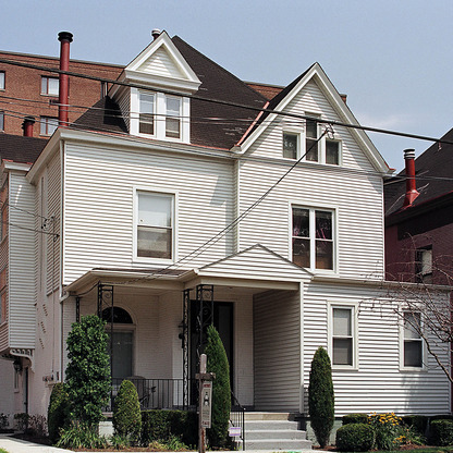 6323 Howe Street exterior