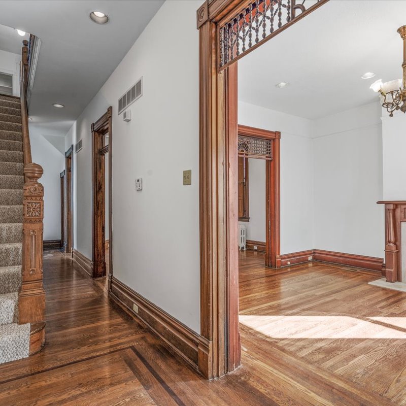 interior of 6313 Kentucky Avenue
