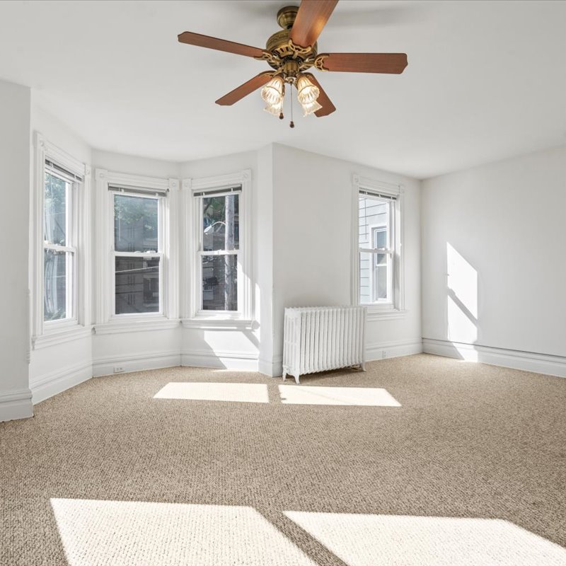 interior of 6313 Kentucky Avenue