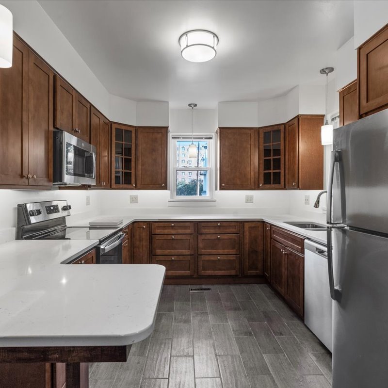 interior of 6313 Kentucky Avenue