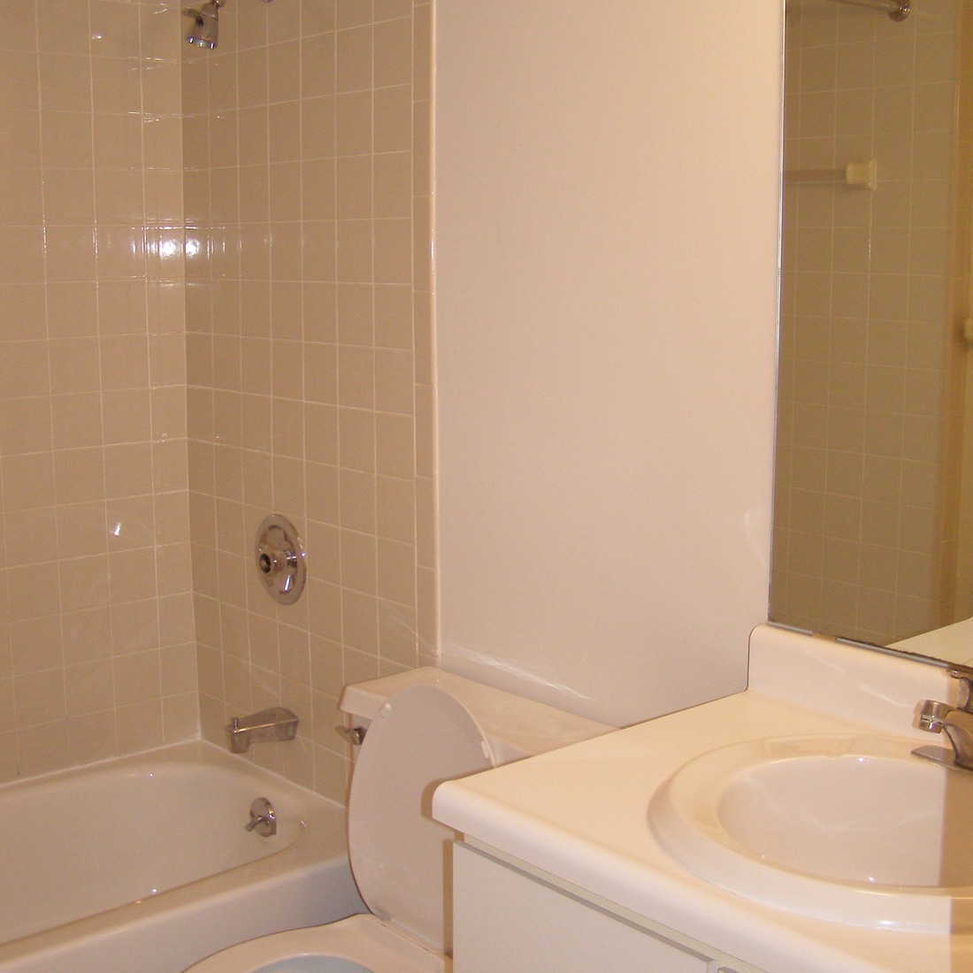 interior of Apt. 10