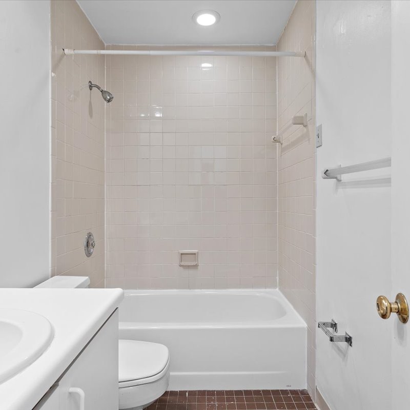 interior of Apt. 11