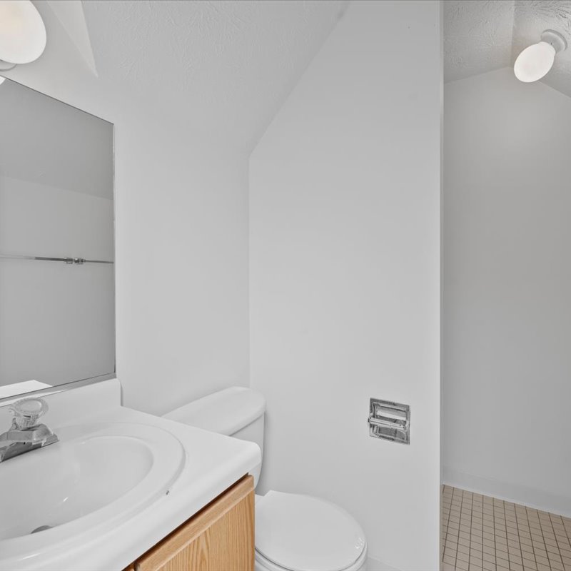 interior of Apt. 31