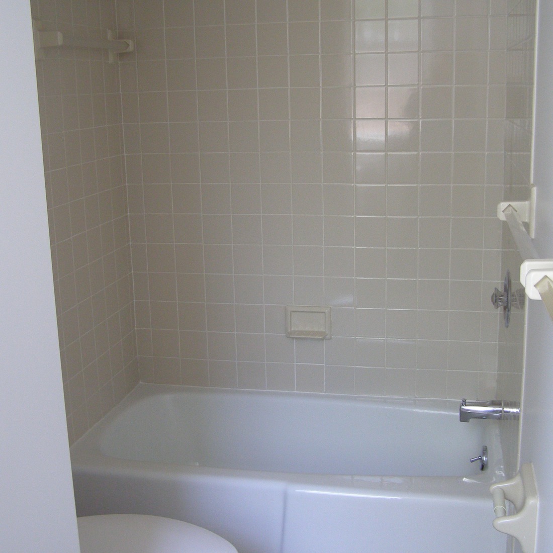 interior of 6318 Howe