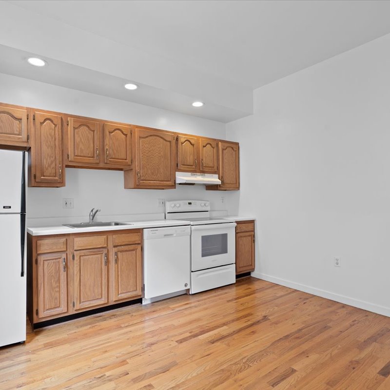 interior of Apt. 3