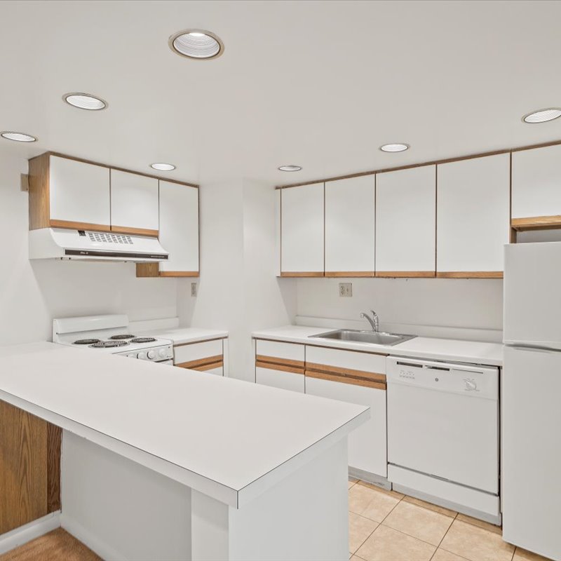 interior of Apt. 10
