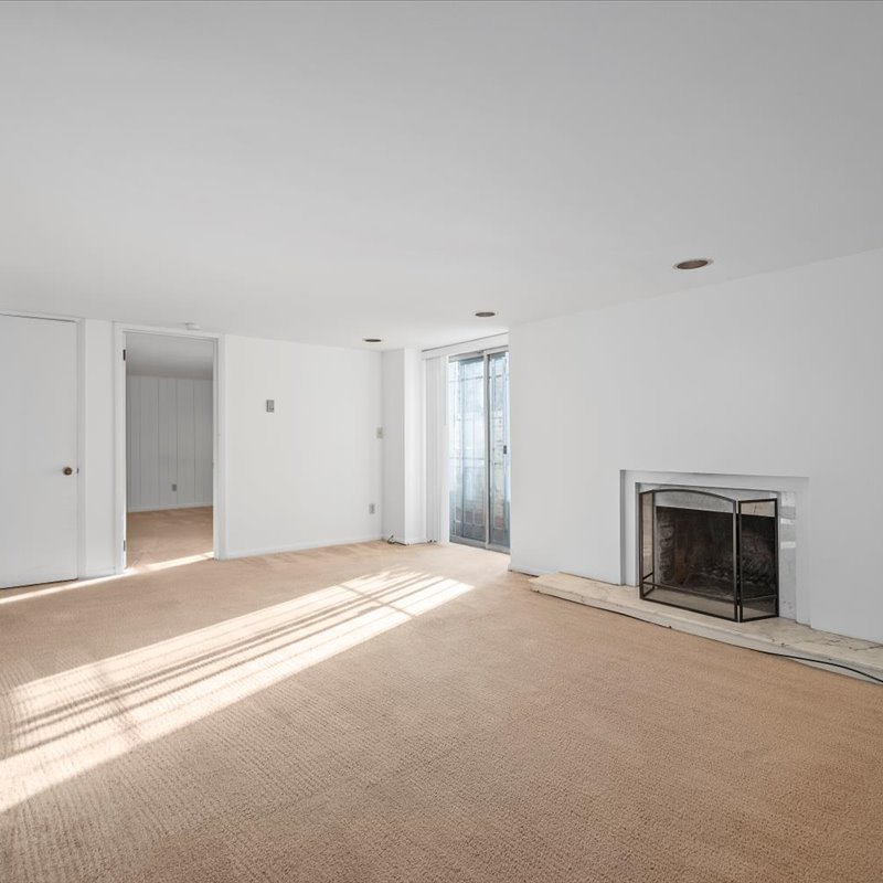 interior of Apt. 10