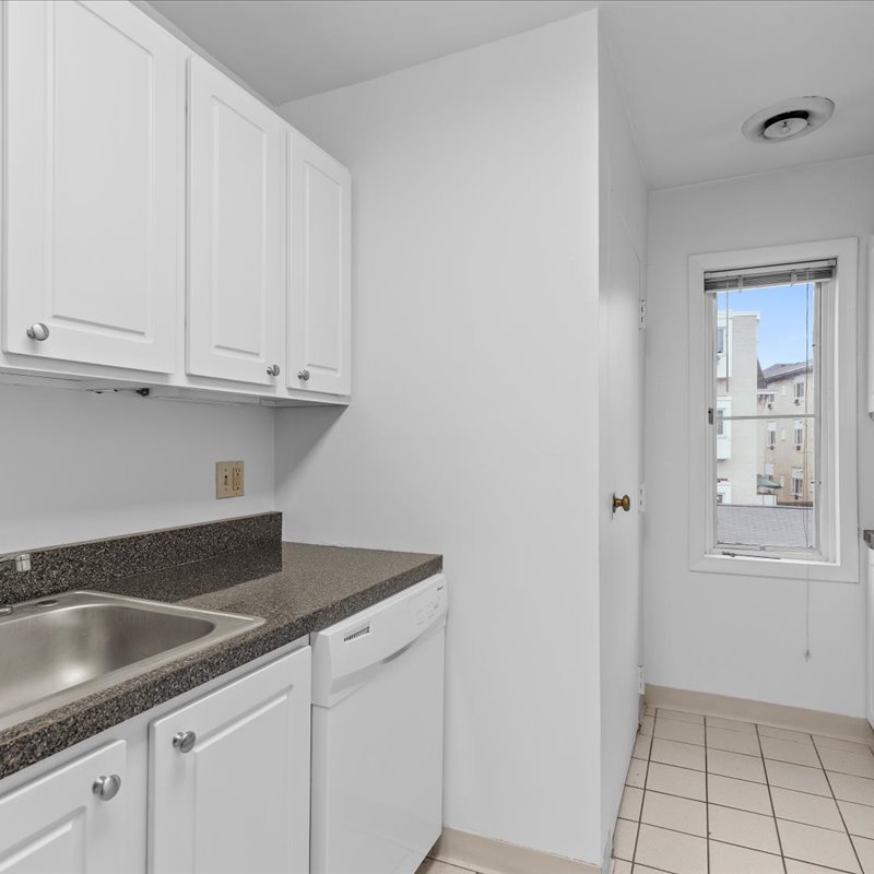 interior of Apt. 21