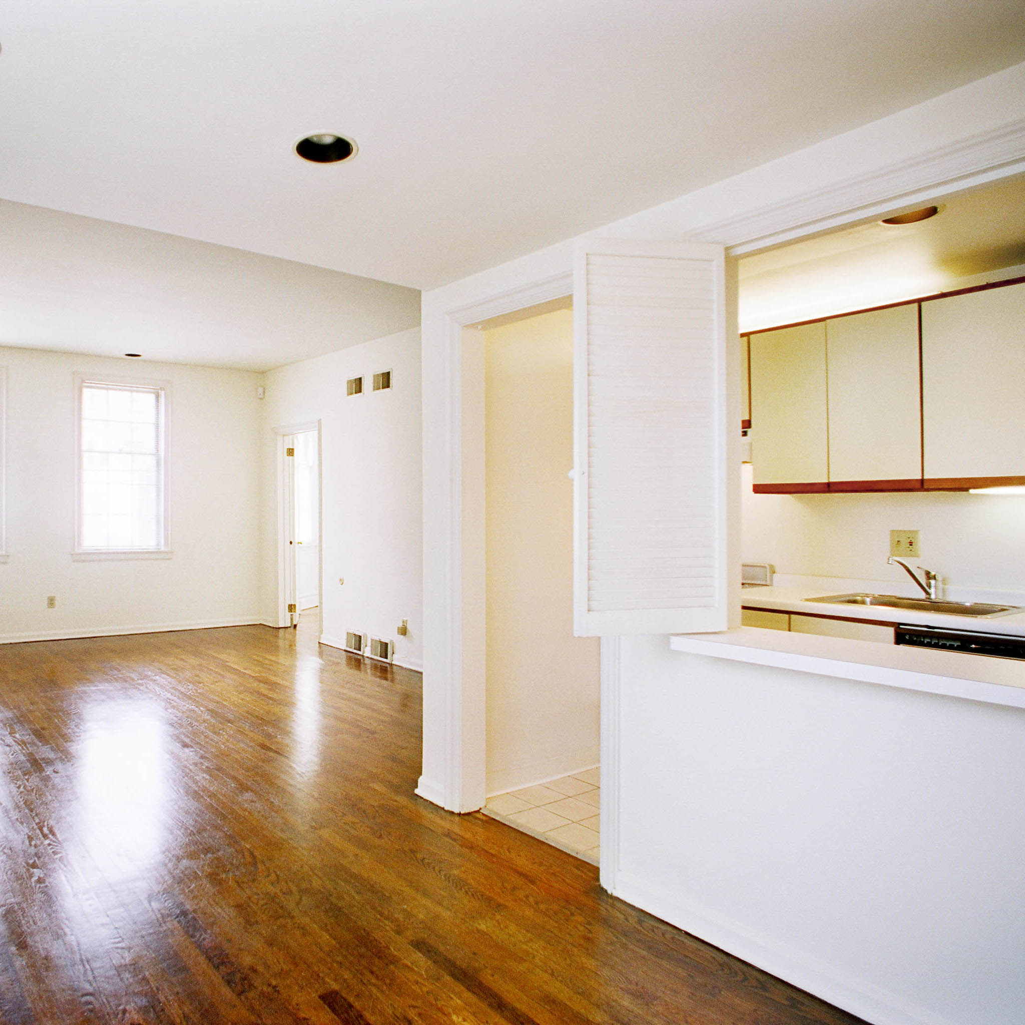 interior of Apt. 22