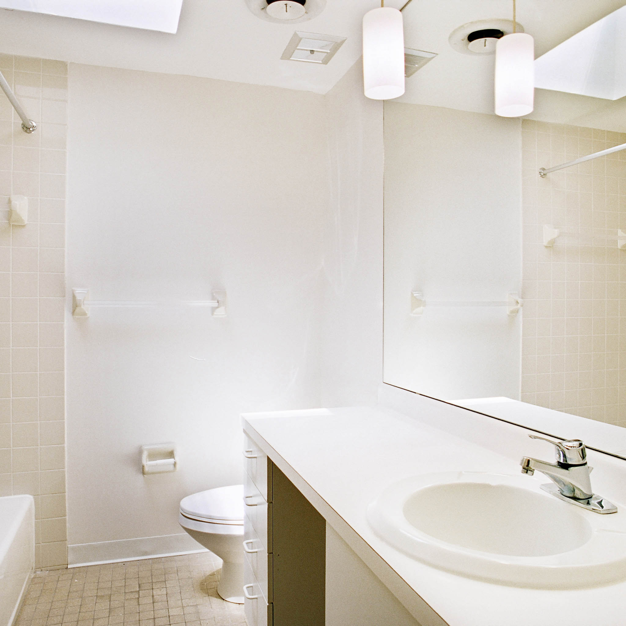 interior of Apt. 31