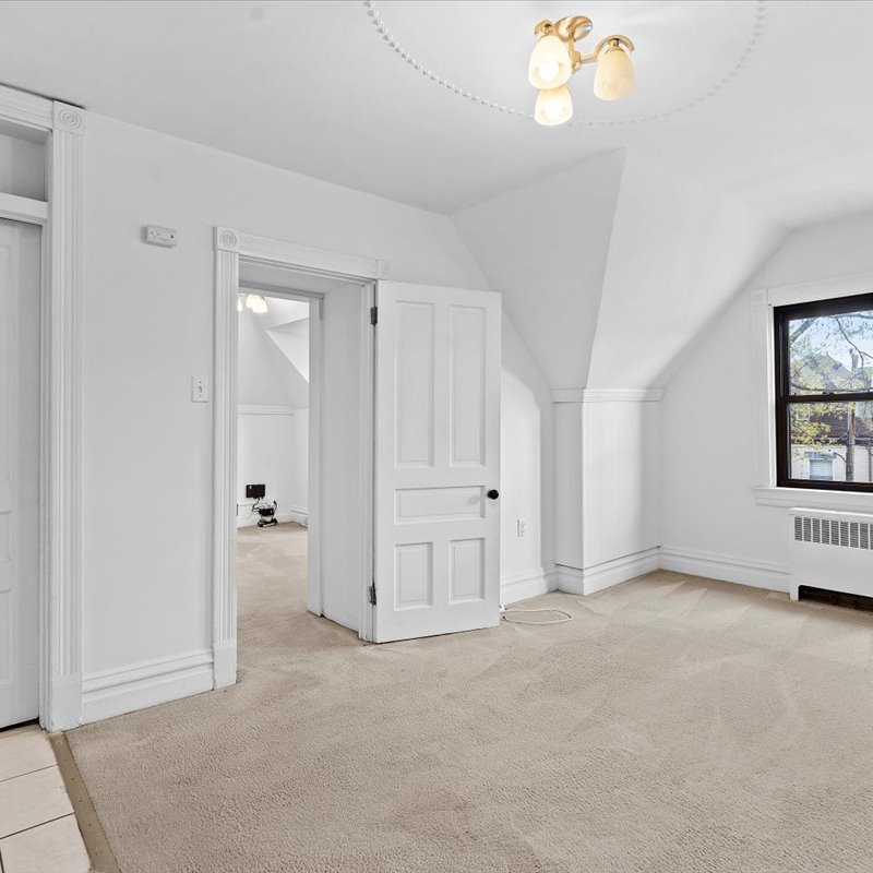 interior of Apt. 4