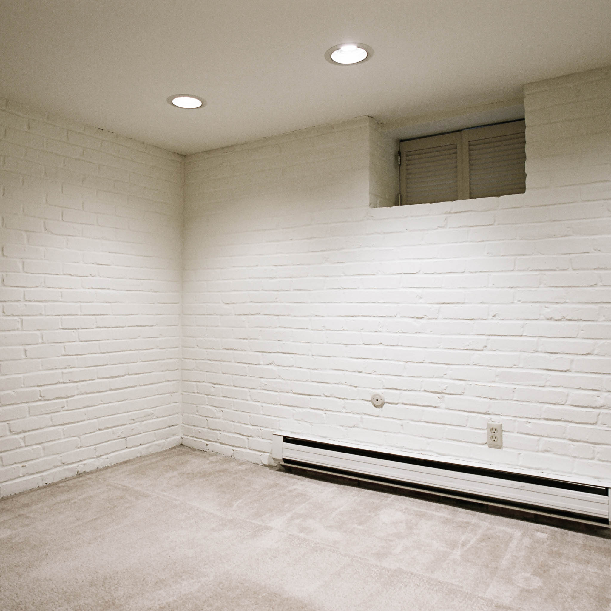 interior of Apt. 11