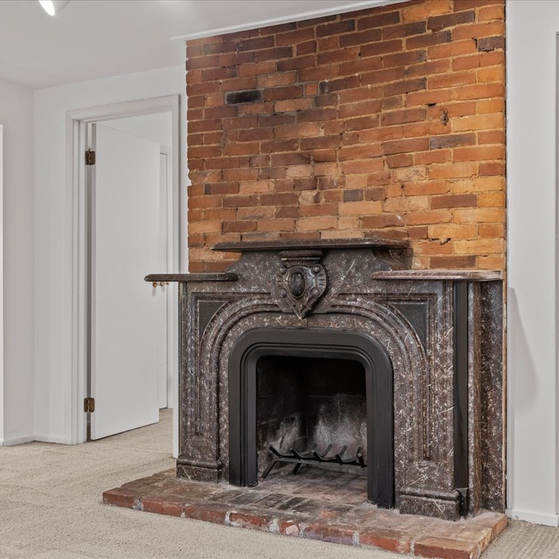 interior of Apt. 12