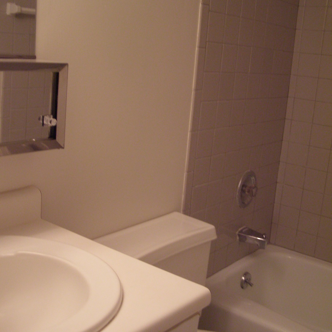 interior of Apt. 21