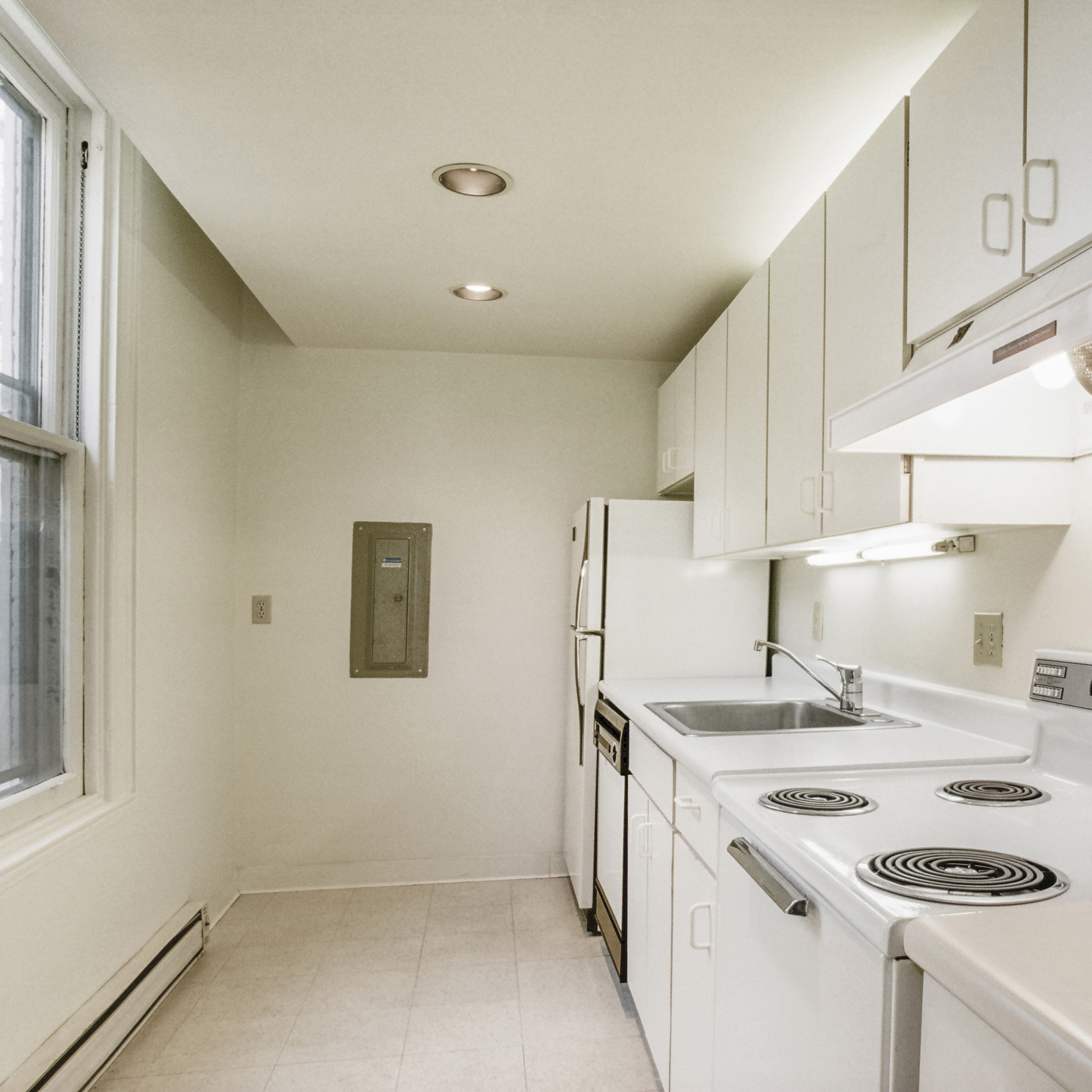 interior of Apt. 22