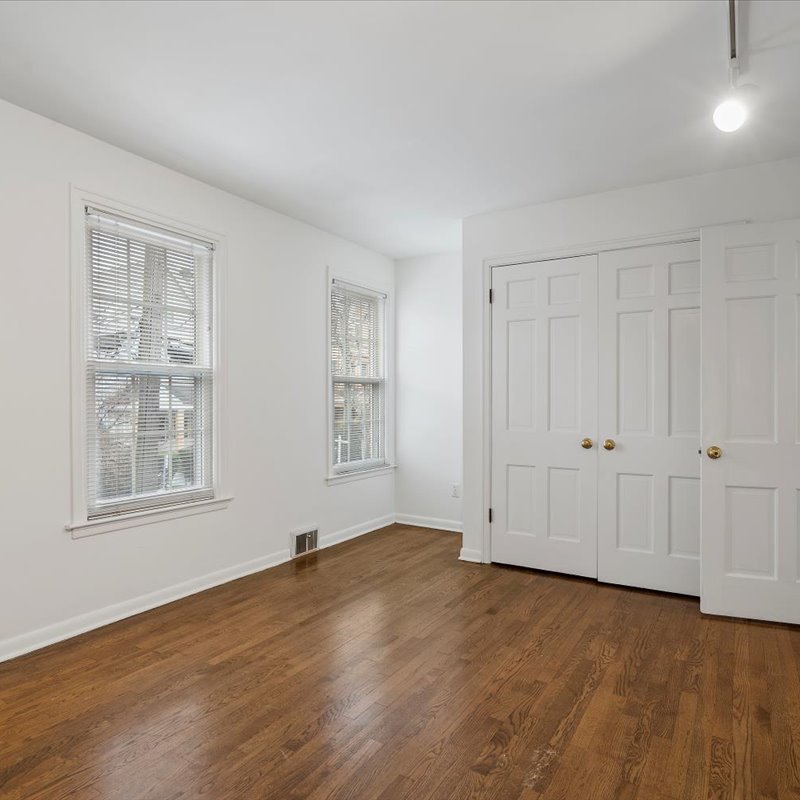 interior of 6409 Howe