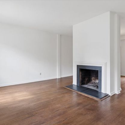 6411 Howe