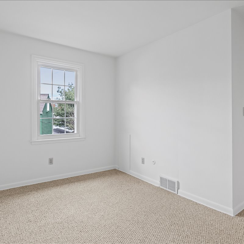 interior of 6411 Howe