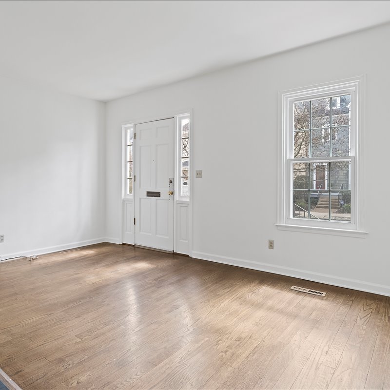 interior of 6411 Howe