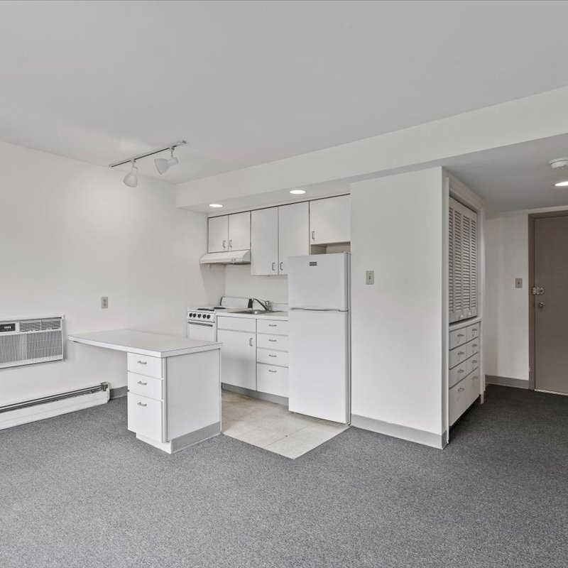 interior of Apt. C4