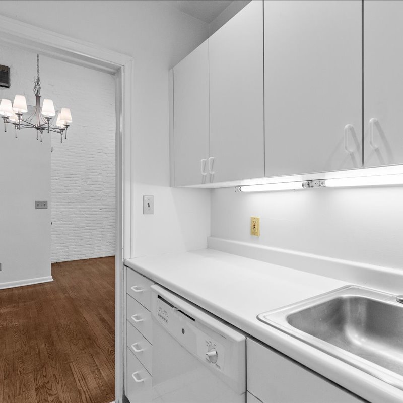 interior of Apt. 31