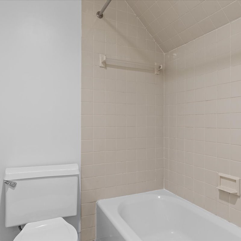 interior of Apt. 31