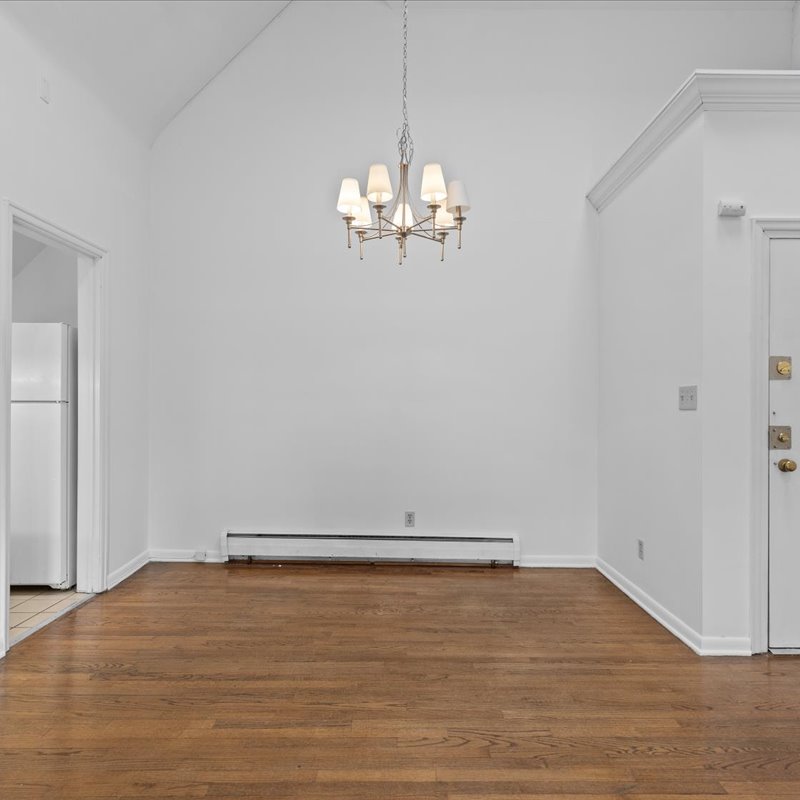 interior of Apt. 31