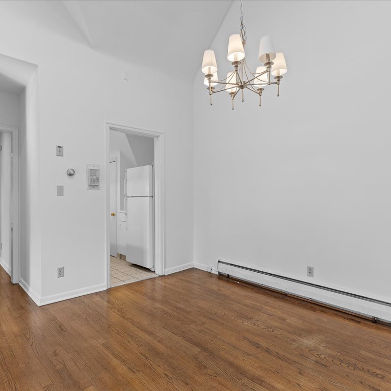 interior of Apt. 31