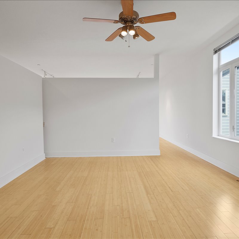 interior of Apt. 32