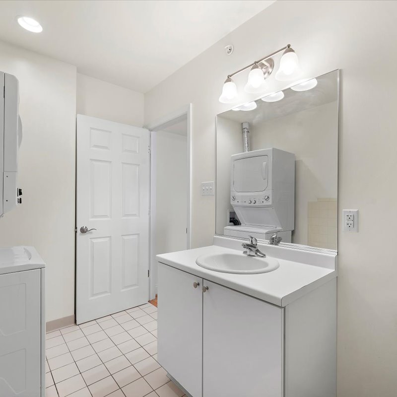 interior of Apt. 14