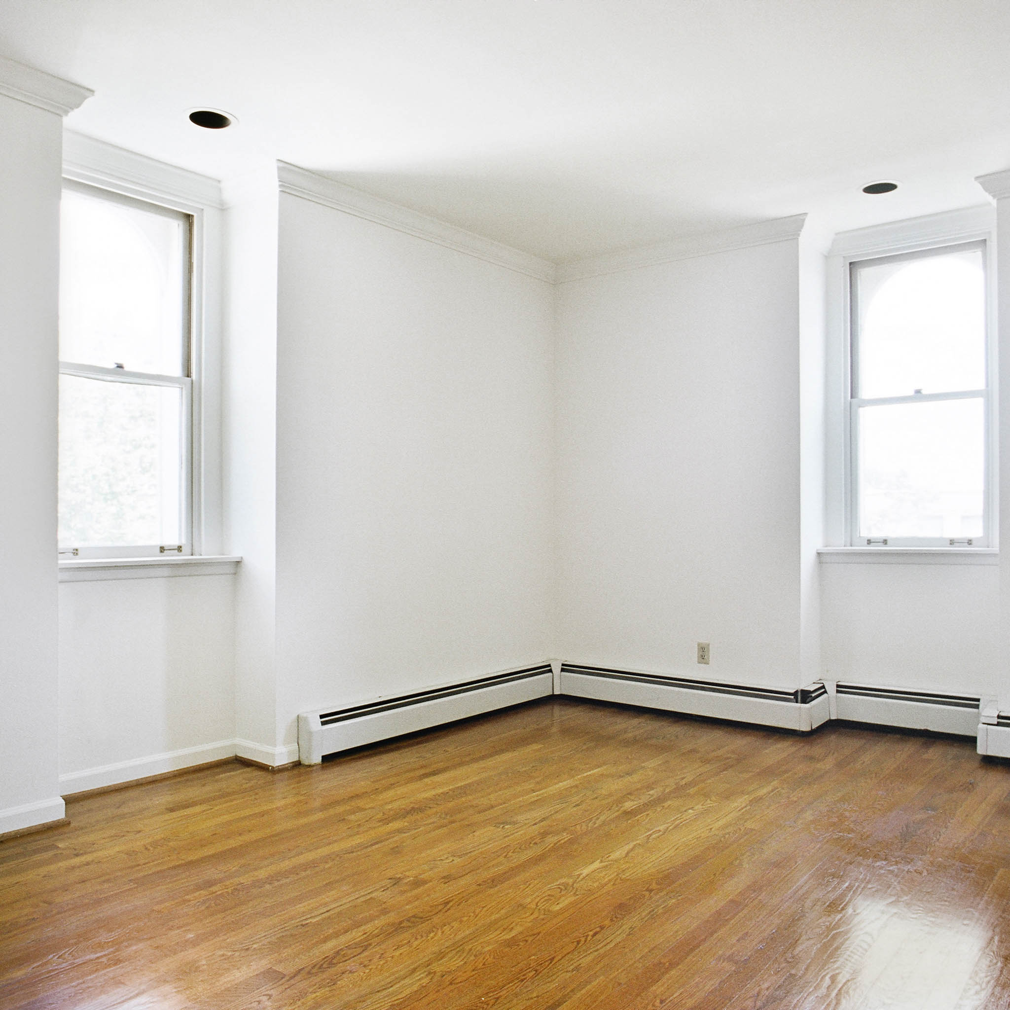 interior of Apt. 32