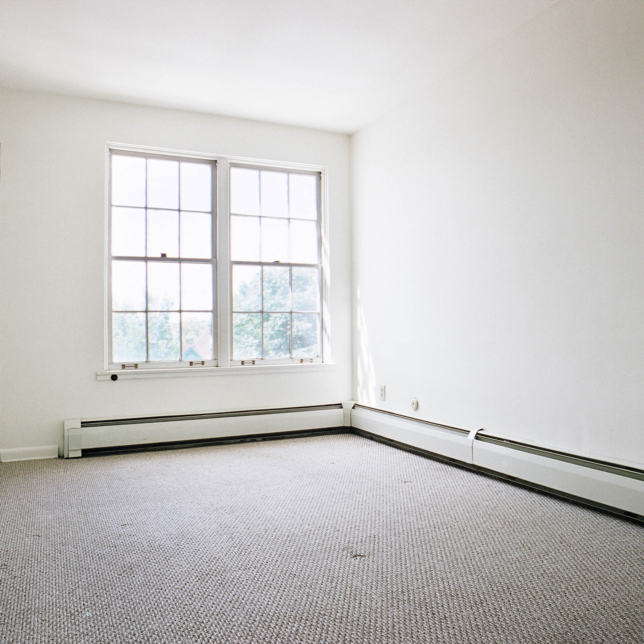 interior of Apt. 32