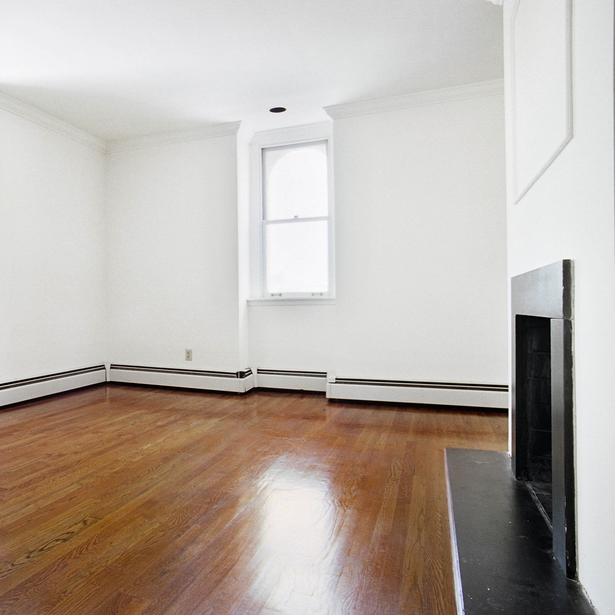 interior of Apt. 32