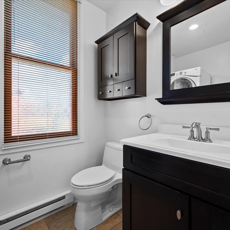 interior of Apt. 3