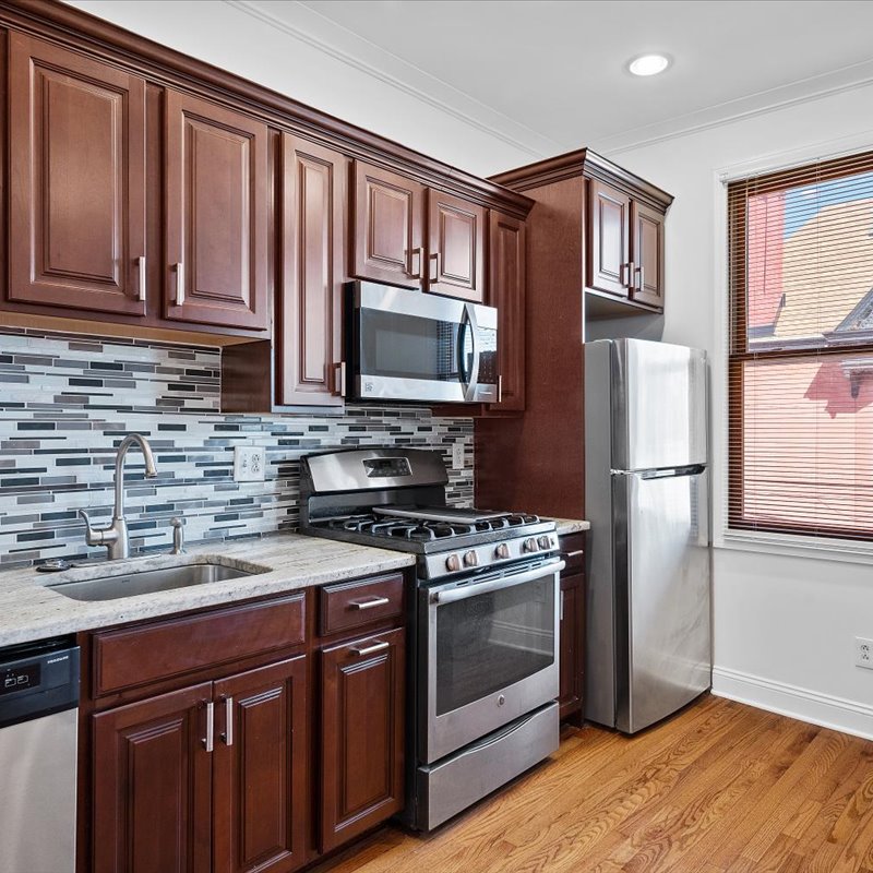 interior of Apt. 3