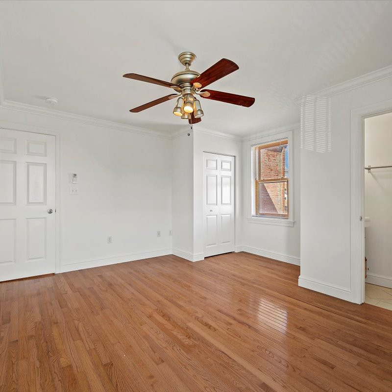 interior of Apt. 5