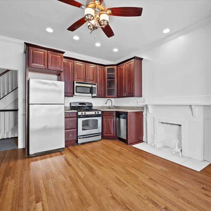 interior of Apt. 4