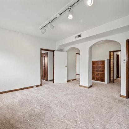 340 S. Highland Ave, Apt. 2B