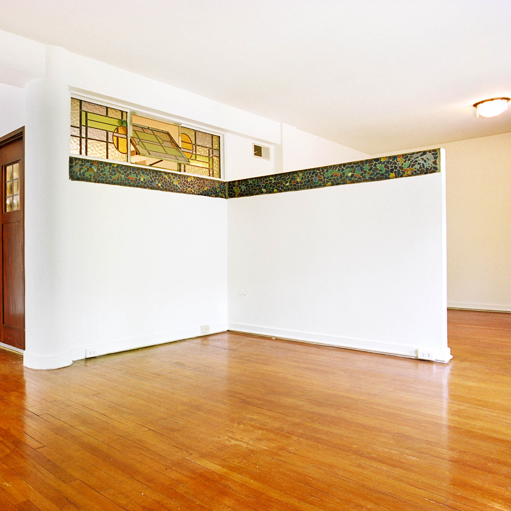 interior of 340 S. Highland Ave, Apt. 3A