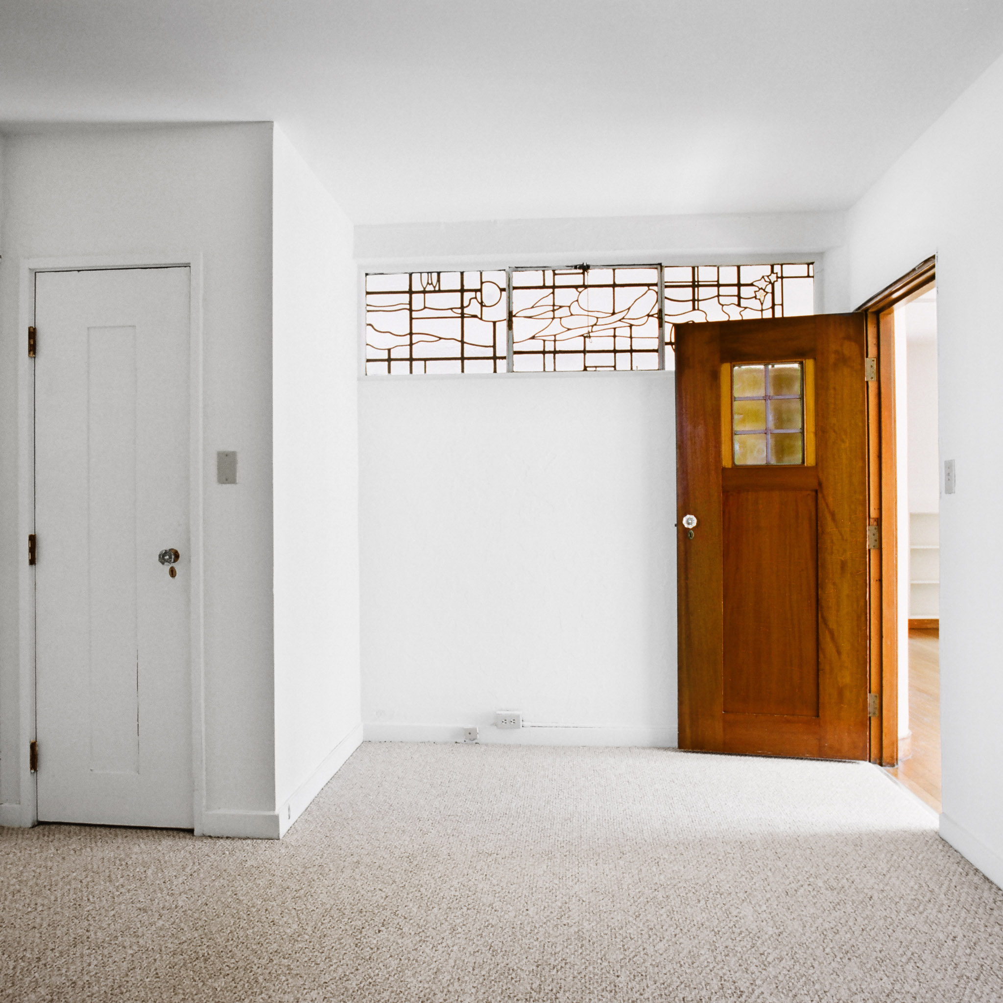 interior of 340 S. Highland Ave, Apt. 5A