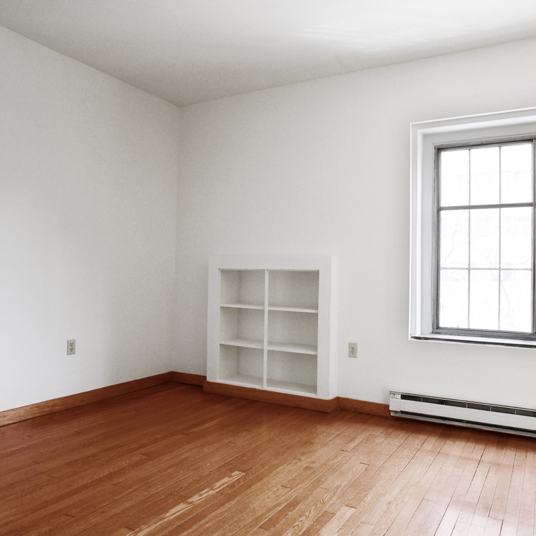 interior of 340 S. Highland Ave, Apt. 5A