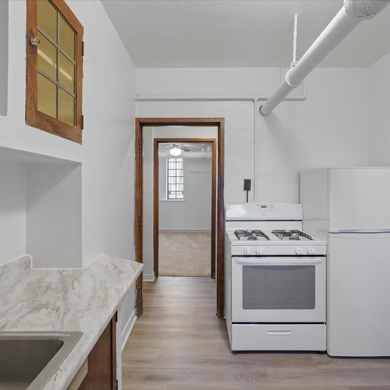 interior of 342 S. Highland Ave, Apt.  9C