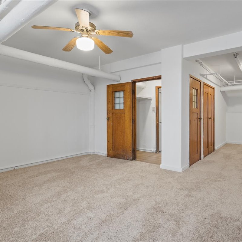 interior of 342 S. Highland Ave, Apt.  9C