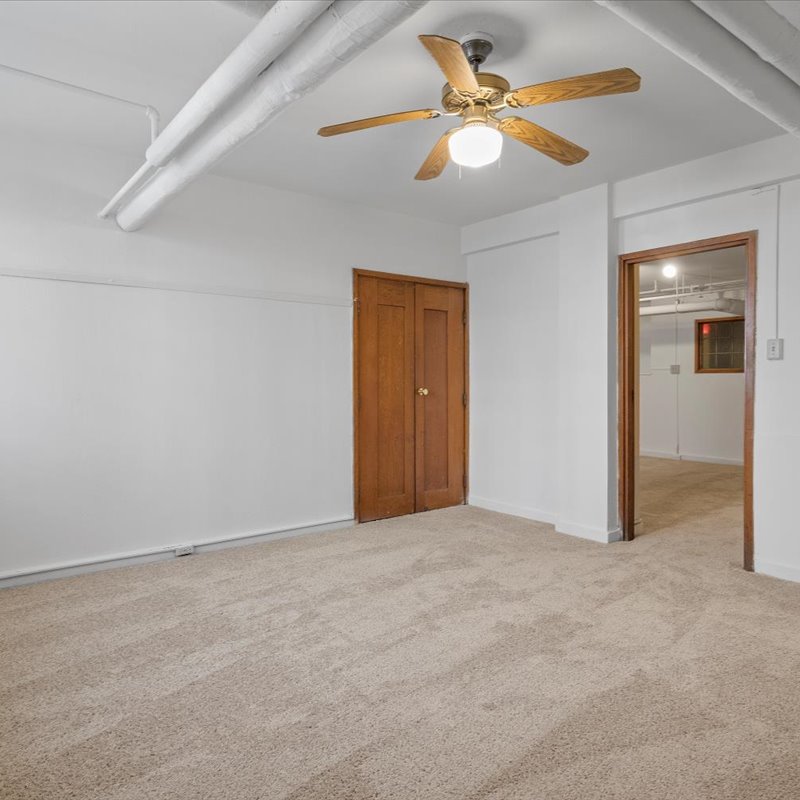 interior of 342 S. Highland Ave, Apt.  9C
