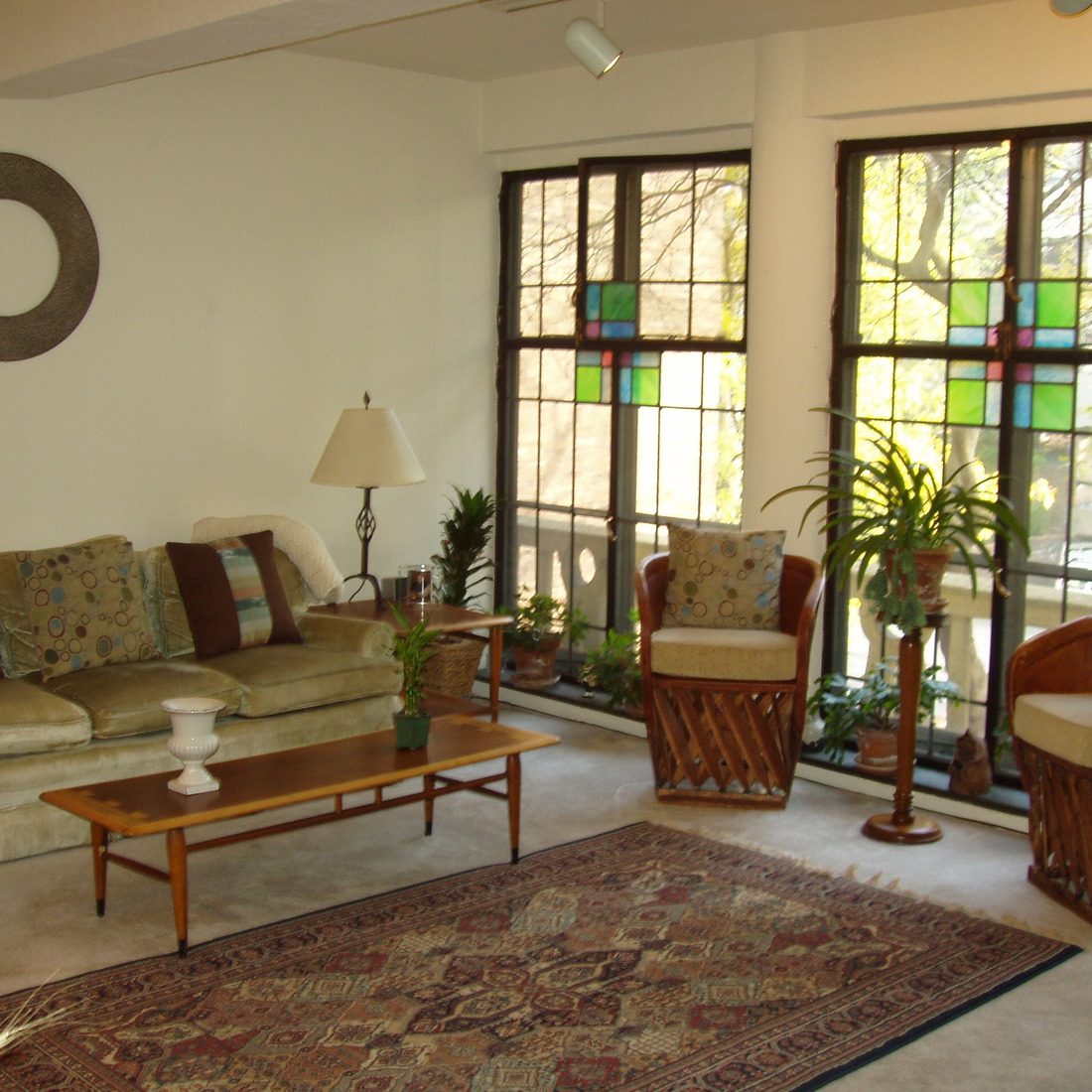 interior of 342 S. Highland Ave, Apt. 12A