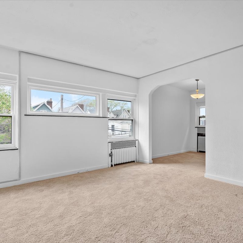 interior of 342 S. Highland Ave, Apt. 12B
