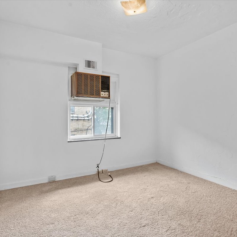 interior of 342 S. Highland Ave, Apt. 12B